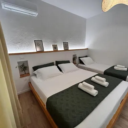 Apartment Dukat Bliss 01 - Mountain View, 15 Min From