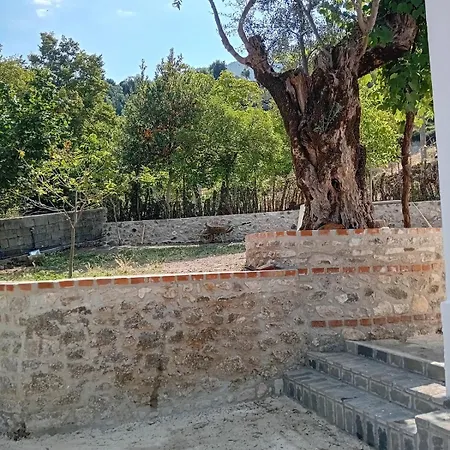 Apartment Dukat Bliss 01 - Mountain View, 15 Min From Vlorë
